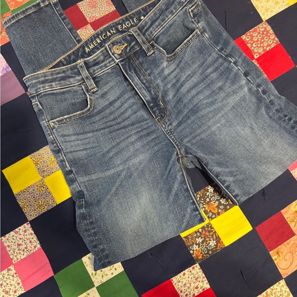 American Eagle Outfitters High Rise Denim Jeans size 4 Short
